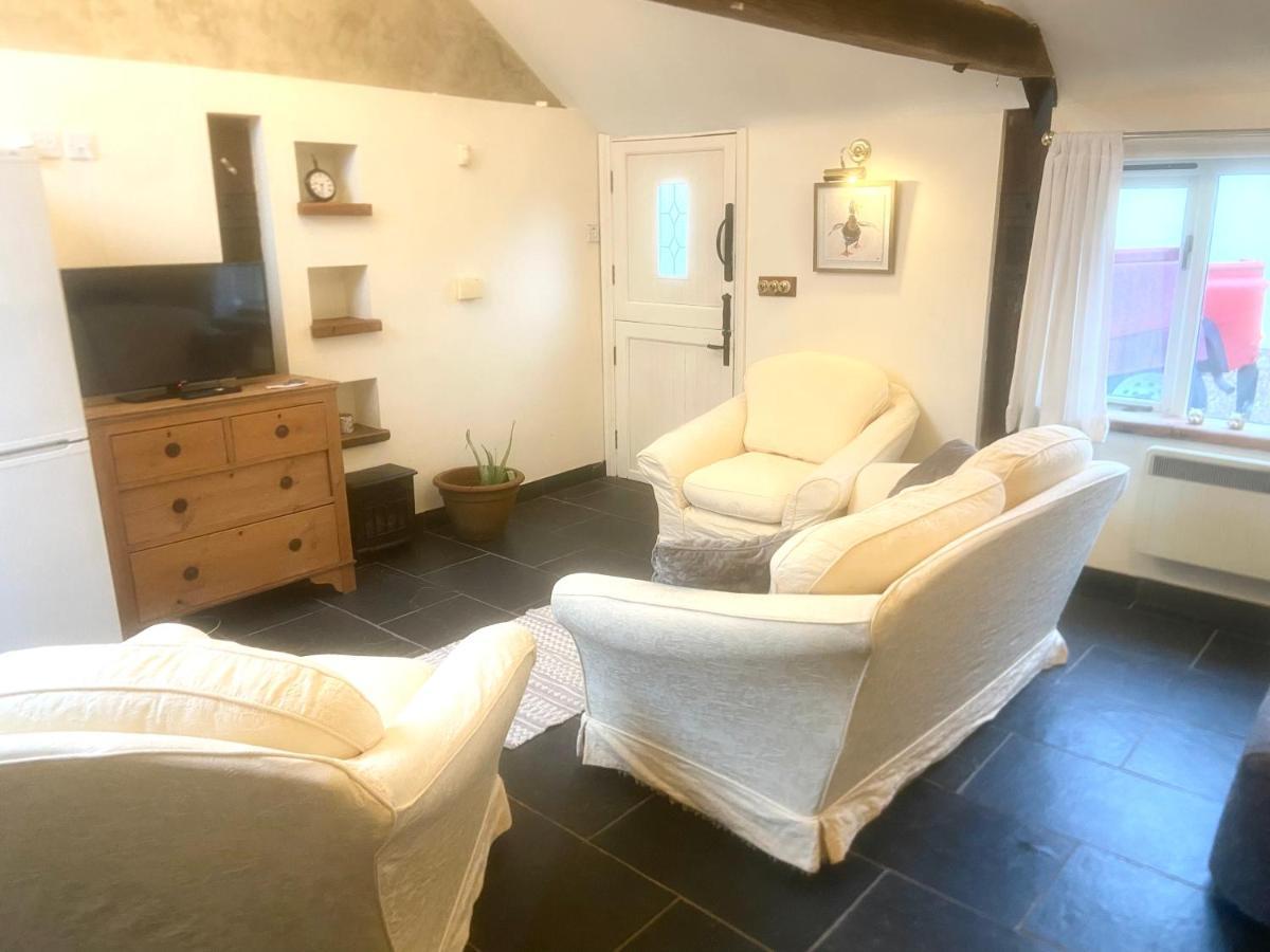 Beautiful 1-Bed House In Gloucestershire Westbury on Severn Kültér fotó